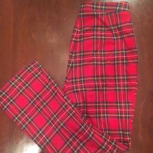 Forever 21 Plaid pants perfect for the holidays!